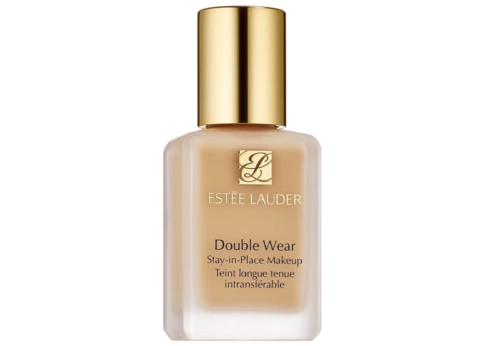 Estée Lauder Double Wear Stay-in-Place Foundation – 24-hour wear, oil-controlling matte foundation for oily and combination skin