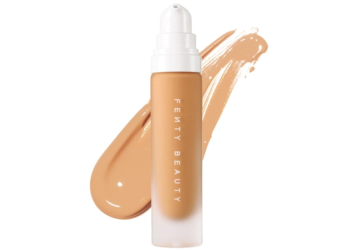 Fenty Beauty Pro Filt’r Soft Matte Longwear Foundation – Long-wear, buildable coverage with a shine-free matte finish for oily skin